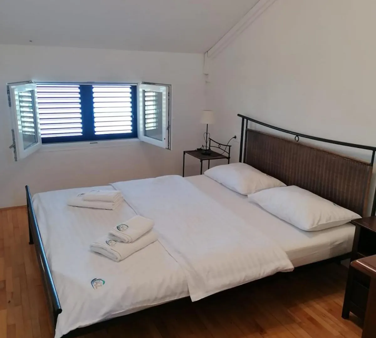 Apartments Villa Julia Trogir 0*,