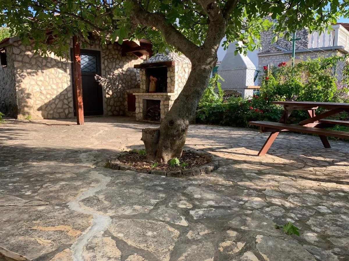 Apartments Villa Julia Trogir